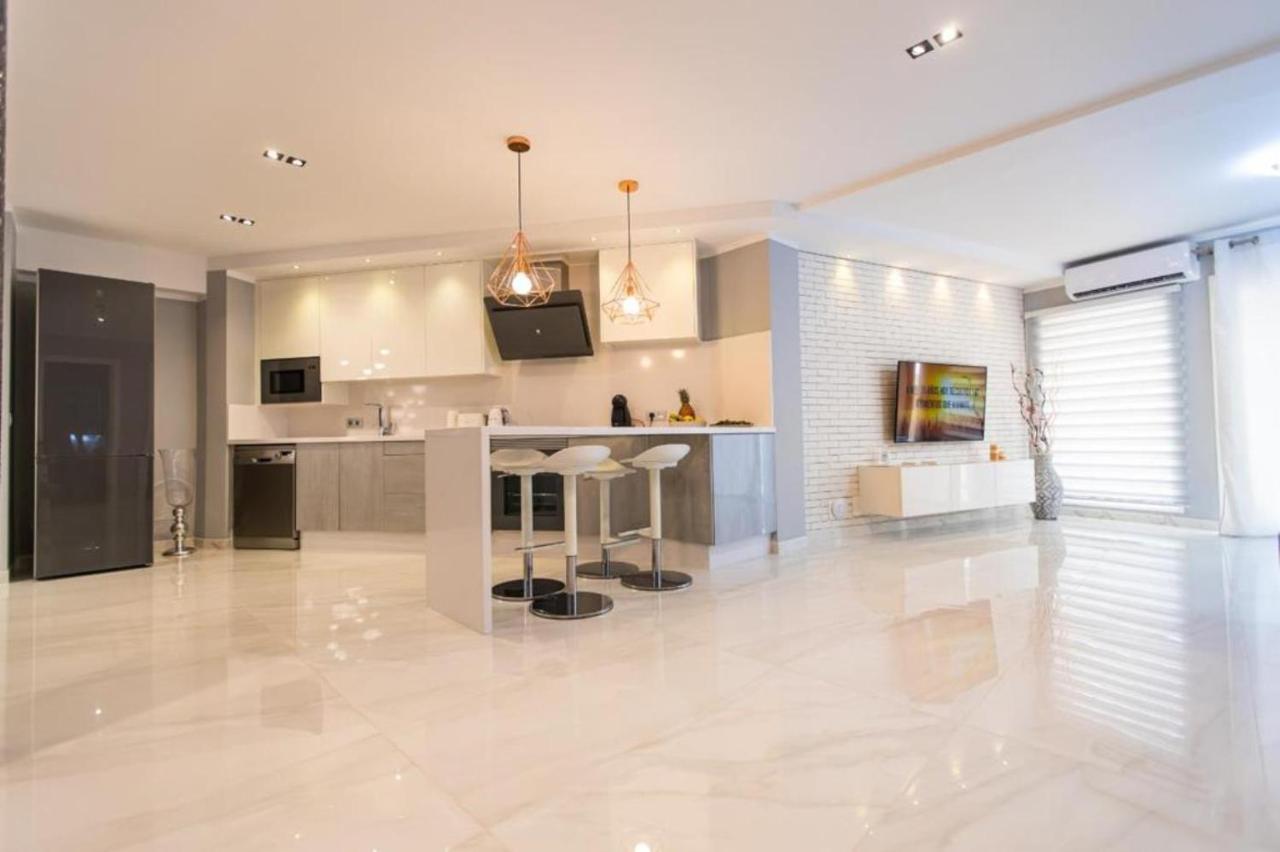 Luxury 2 Bedroom Apartment In Los Cristianos ลอส กริสเตียนอส ภายนอก รูปภาพ